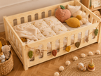 Lit enfant en bois ras du sol avec panneaux ajourés 90x190 – Lit Étoilé
