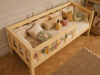 Lit double enfant en bois sur pieds avec barrières 140x200 – Lit Nuage