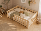 Lit double enfant en bois ras du sol avec barrières à barreaux 140x200 – Lit Petit Nid