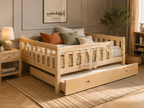 Lit double enfant en bois sur pieds avec barrières à larges barreaux 140x200 – Lit Doudou