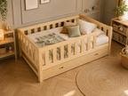 Lit double enfant en bois sur pieds avec barrières à larges barreaux 140x200 – Lit Doudou