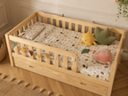 Lit simple 80x160 en bois avec barrières de protection enveloppantes – Lit Cocon