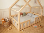Lit double en bois en forme de maison avec toit façon cabane 120x200 – Lit Câlin