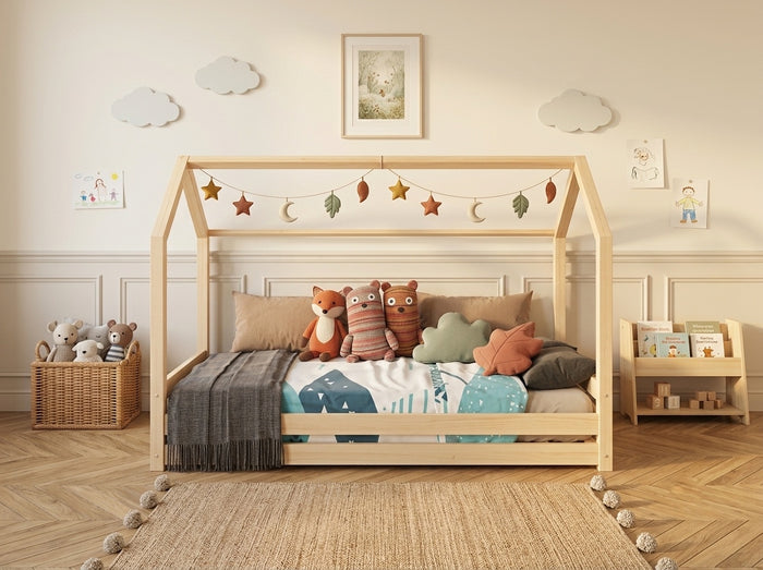 Lit double cabane Montessori 140x200 en bois avec toit façon maisonnette – Lit Étoilé