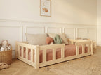 Lit double ras du sol en bois avec larges barrières 140x200 – Lit Nuage