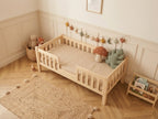 Lit enfant en bois avec panneaux ajourés protecteurs 90x190 – Lit Tendresse